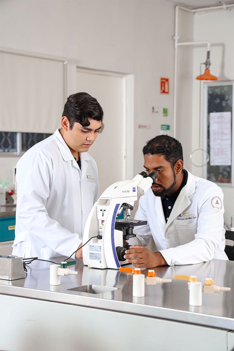 Segunda imagen de LICENCIATURA EN  QUÍMICO CLÍNICO BIÓLOGO